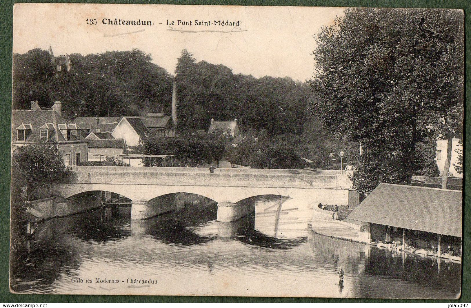 28 + CHATEAUDUN - Le Pont Saint-Médard Et Le Lavoir - Chateaudun