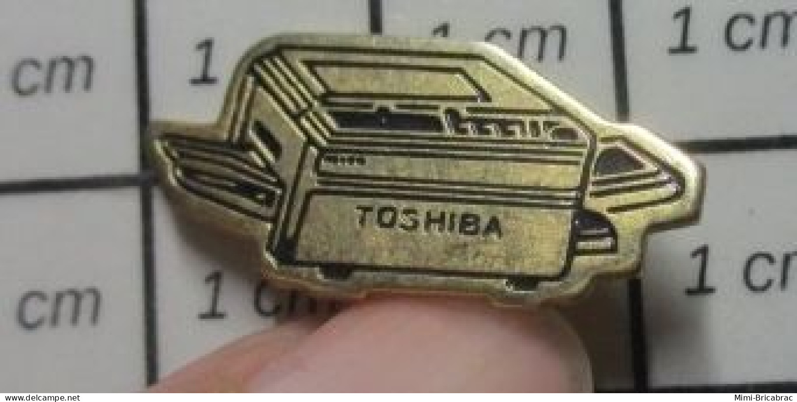 516B Pin's Pins / Beau Et Rare / MARQUeS / PHOTOCOPIEUR TOSHIBA - Marche