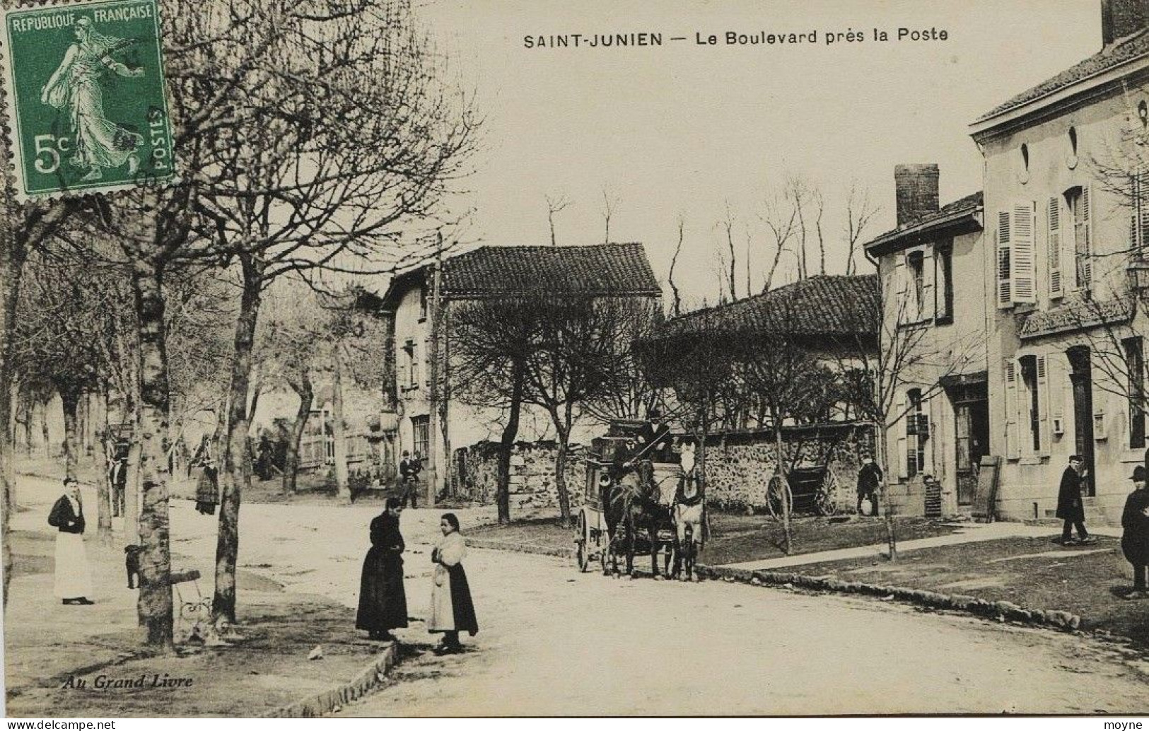 1985 - SAINT - JUNIEN  :  BOULEVARD DE LA POSTE - DEVANT La POSTE  ATTELAGE DU COURRIER    CIRCULEE EN 1913 - Saint Junien