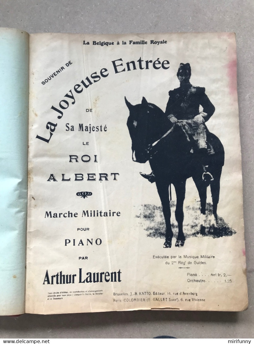 Lot D’anciennes Partitions Musicales Reliées à Andenne Circa 1940 - Noten & Partituren