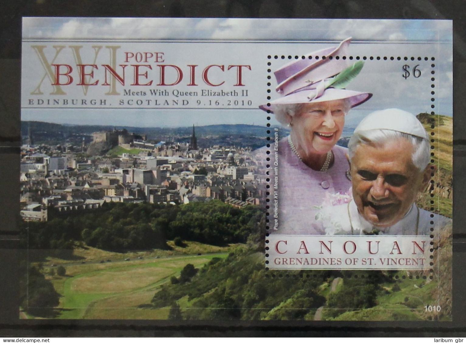 St. Vincent Canouan Block 10 Postfrisch Papst Benedikt XVI #GH031 - St.Vincent & Grenadines