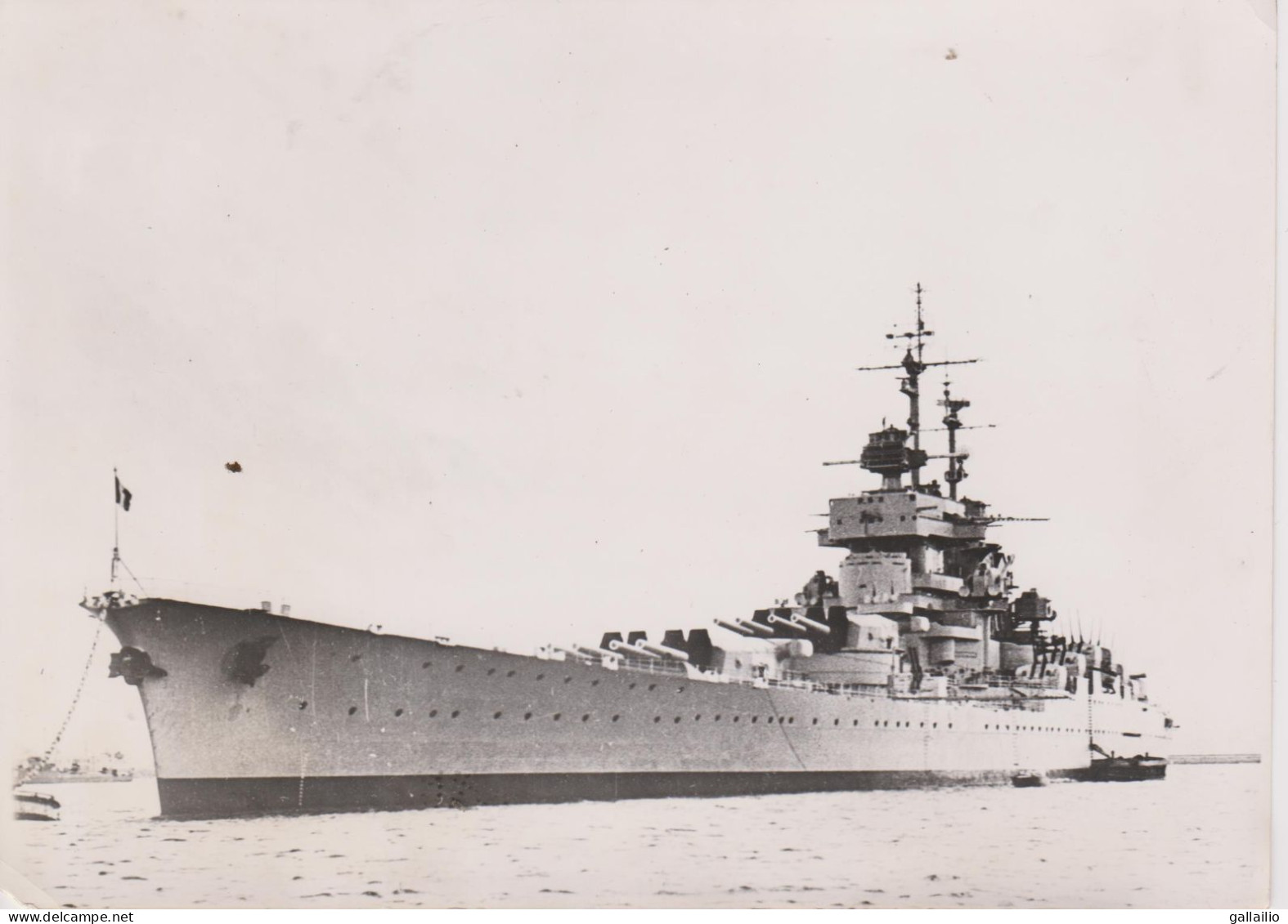 PHOTO PRESSE LE JEAN BART AUX FETES D'AMERIQUE PHOTO ECLAIR MONDIAL JUIN 1955 FORMAT 13 X 18 CMS - Barcos