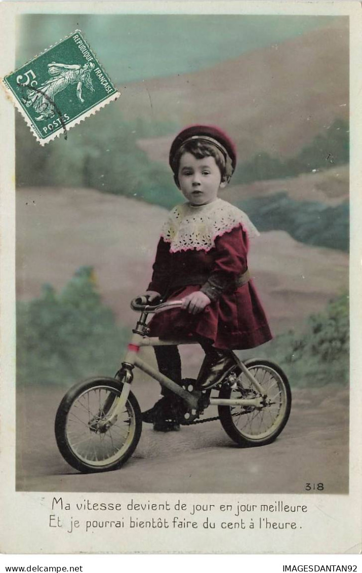 CYCLISME #AS36692 FILLETTE FAIT DU VELO - Cyclisme