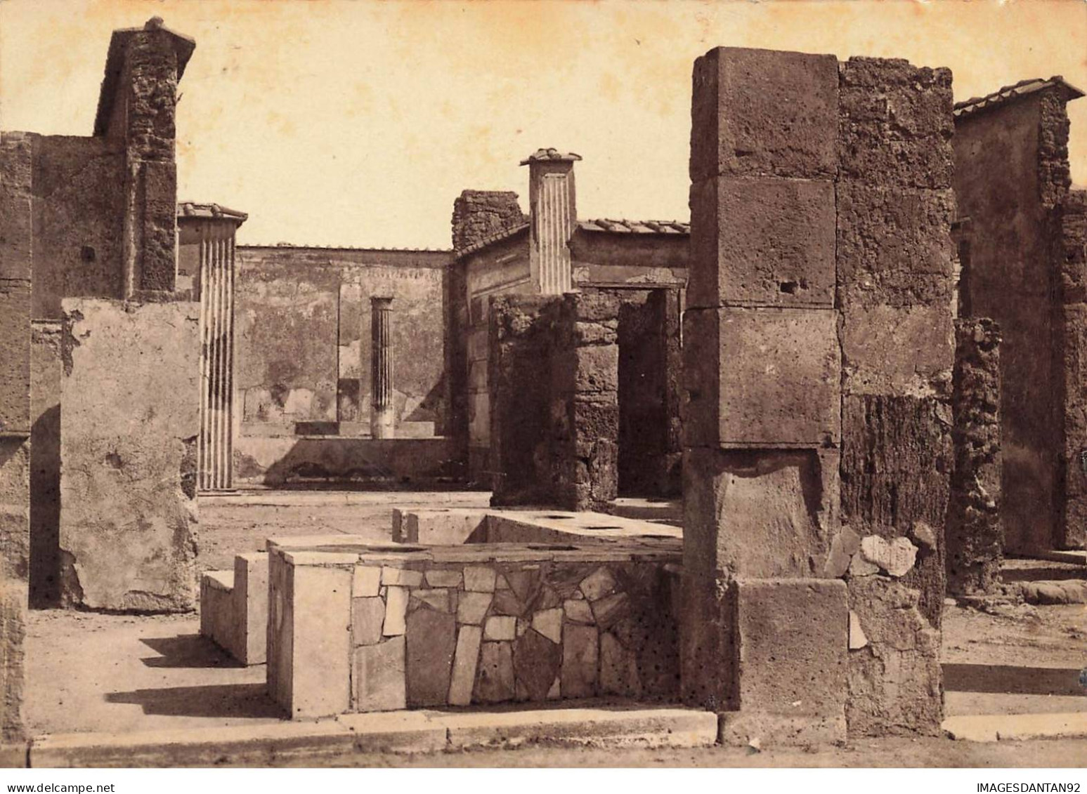 ITALIE #MK39223 MAISON DE LALLUSTIO POMPEI CLICHE PRIS VERS 1880 PHOTOGRAPHE MICHEL SIGALAS - Pompei