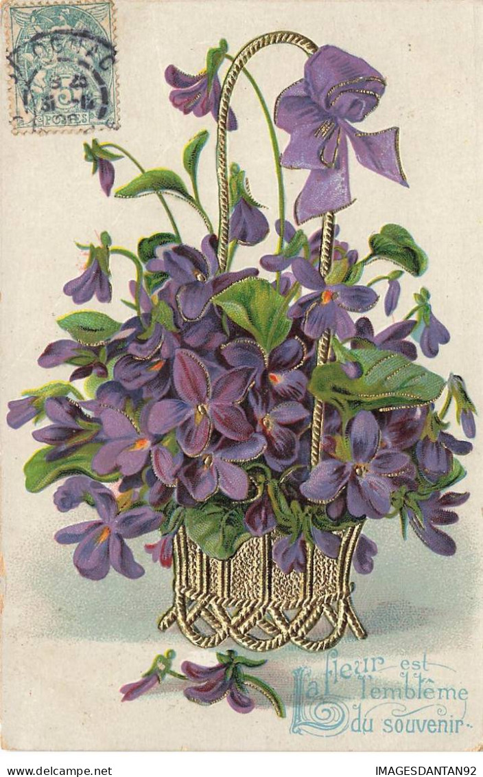 FLEURS #MK34081 LA FLEUR EST L EMBLEME DU SOUVENIR PANIER DORE REMPLIT DE FLEURS VIOLETTES GAUFREE - Autres & Non Classés