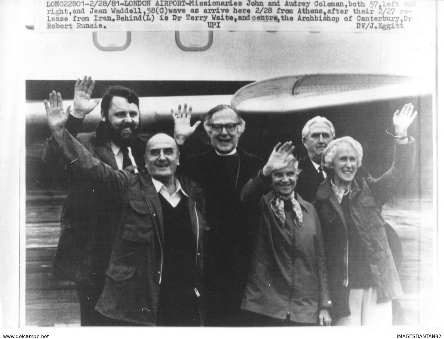 ROYAUME UNI LONDRES #PP1211 AEROPORT LONDON LES MISSIONNAIRES JOHN AND AUDREY COLEMAN - Sonstige & Ohne Zuordnung