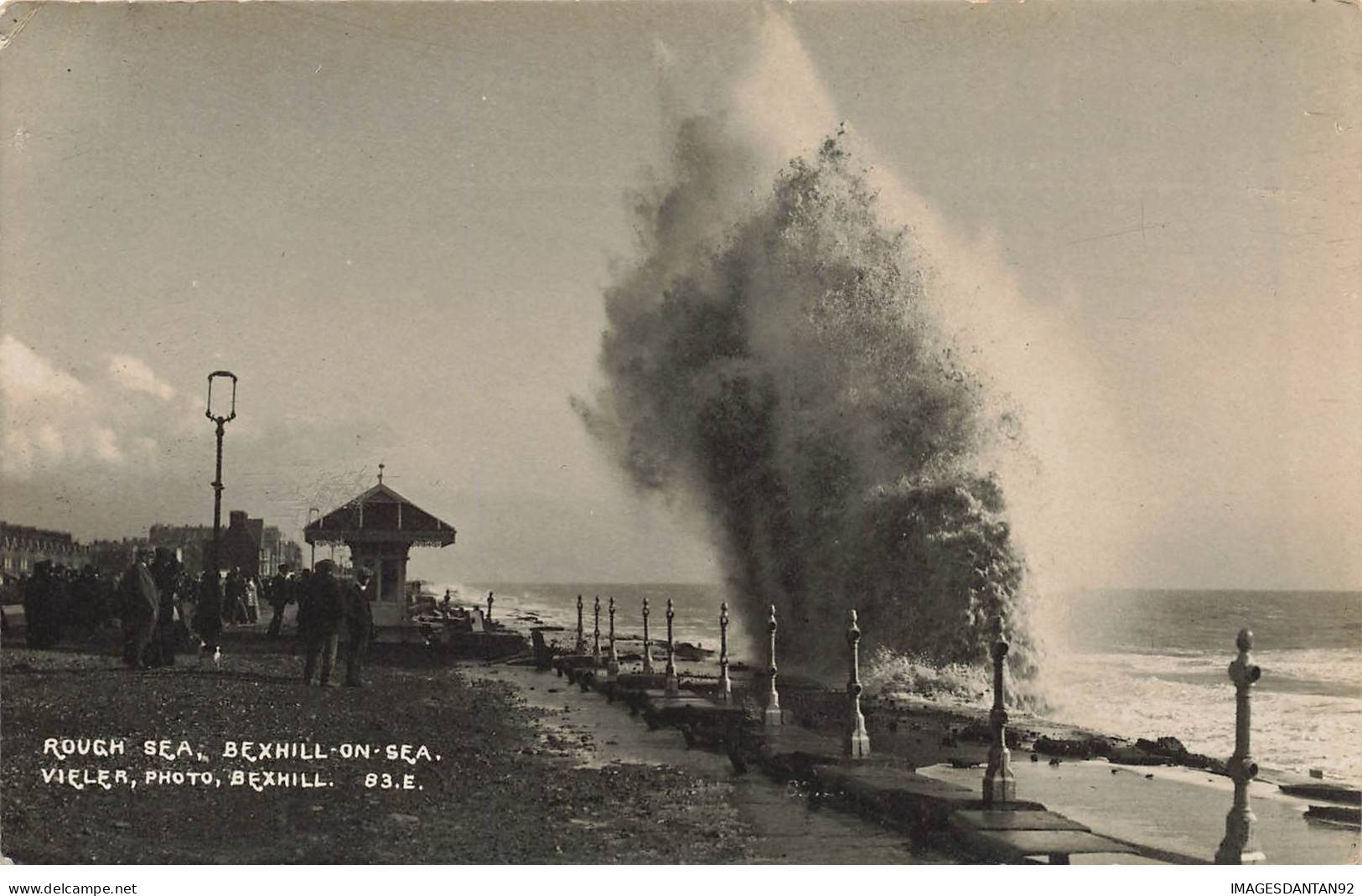 ROYAUME UNI #MK36036 ROUGH SEA BEXHILL ON SEA CARTE PHOTO - Other & Unclassified