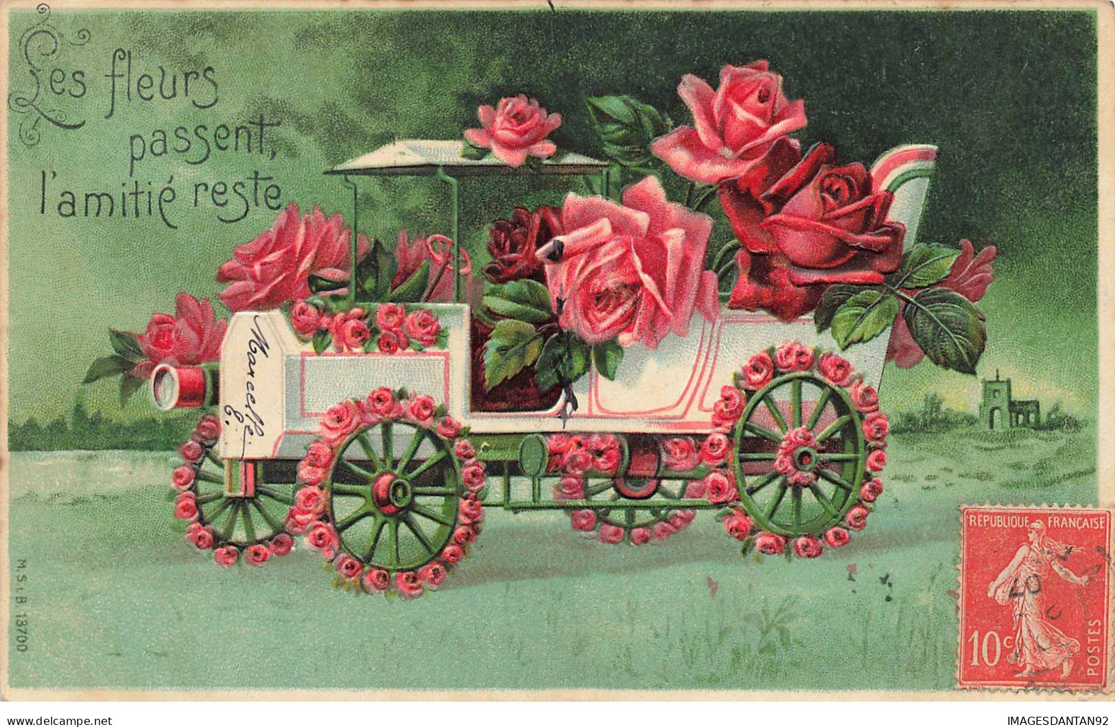 AUTOMOBILE #MK44436 LES FLEURS PASSENT L AMITIE RESTE  VOITURE DECORE DE FLEURS ROSES GEANTE - Autres & Non Classés