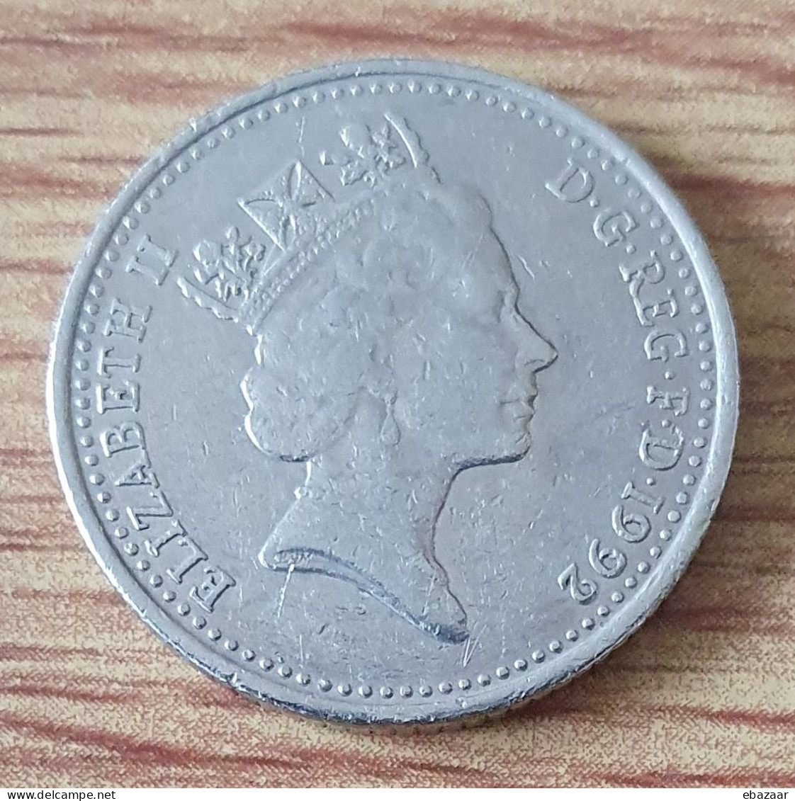 Great Britain 1992 United Kingdom Of England H.M. Queen Elizabeth II - Ten 10 Pence Coin UK - 10 Pence & 10 New Pence