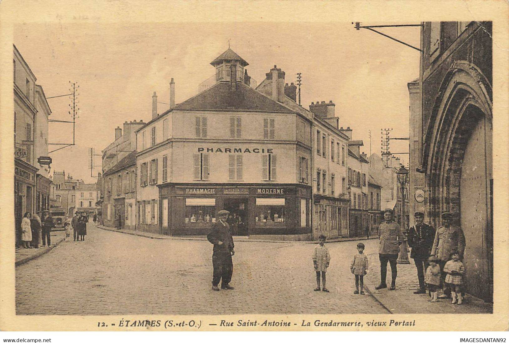 91 ETAMPES #MK42949 RUE SAINT ANTOINE LA GENDARMERIE VIEUX PORTAIL PHARMACIE - Etampes