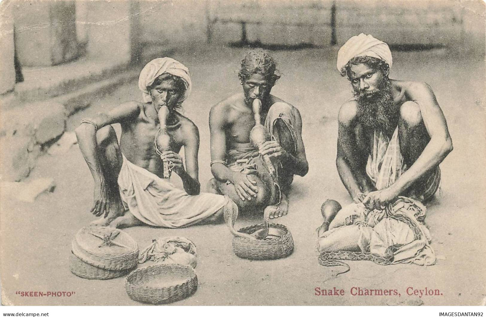 SRI LANKA #MK44234 CEYLON SNAKE CHARMERS - Sri Lanka (Ceylon)