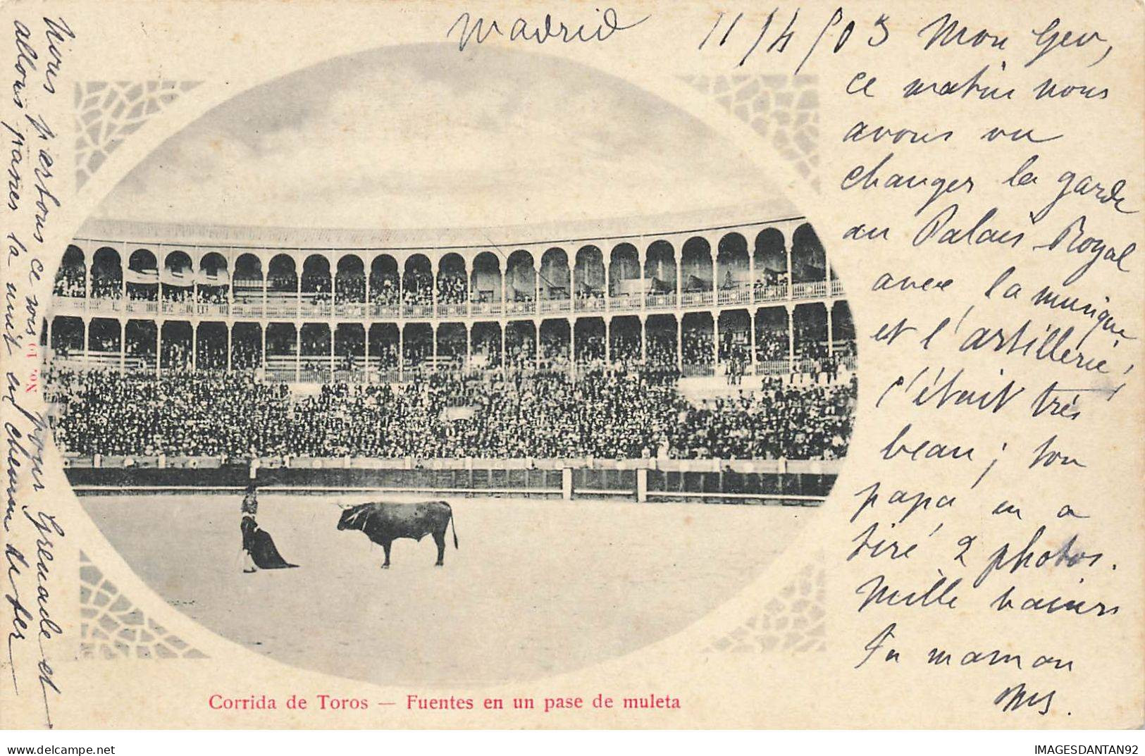 ESPAGNE #MK43937 MADRID CORRIDA DE TOROS FUENTES EN UN PASE DE MULETA - Madrid