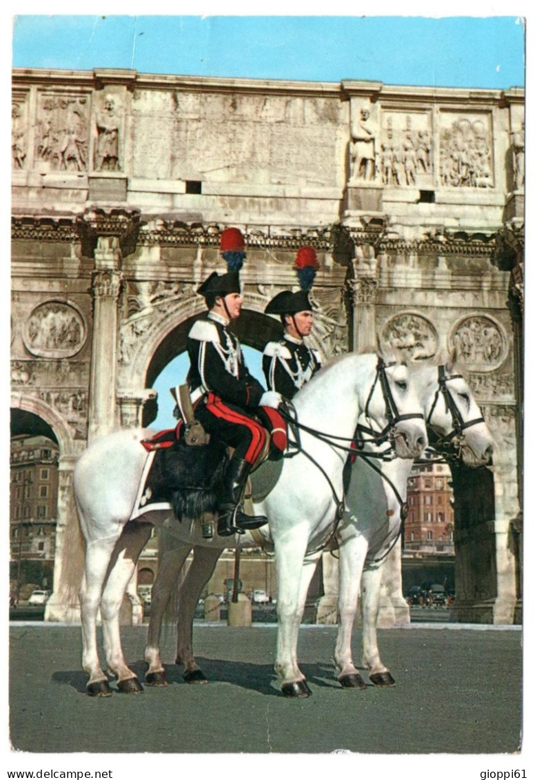 Carabinieri A Cavallo - Uniforms