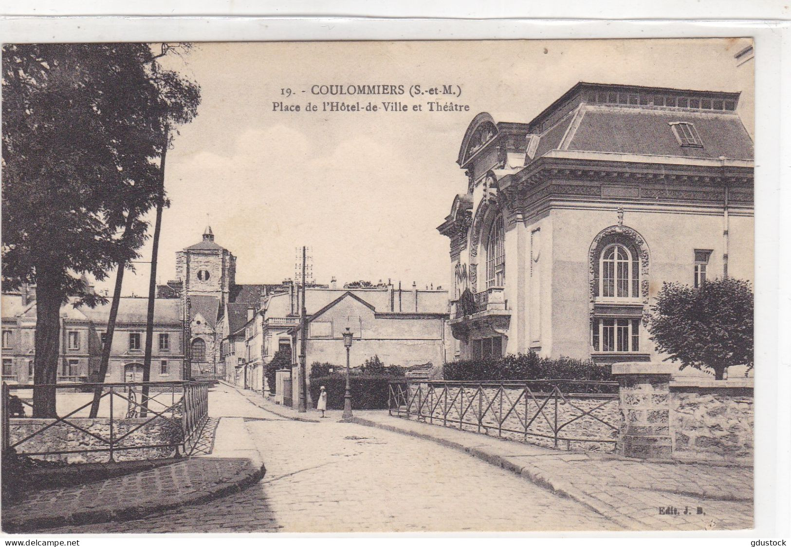 Seine-et-Marne - Coulommiers - Place De L'Hôtel De Ville Et Théâtre - Coulommiers