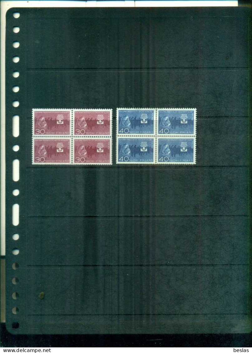 FINLANDE ANNEE DU REFUGIE 2 VAL EN BLOC DE 4 NEUFS A PARTIR DE 1,25 EUROS - Unused Stamps