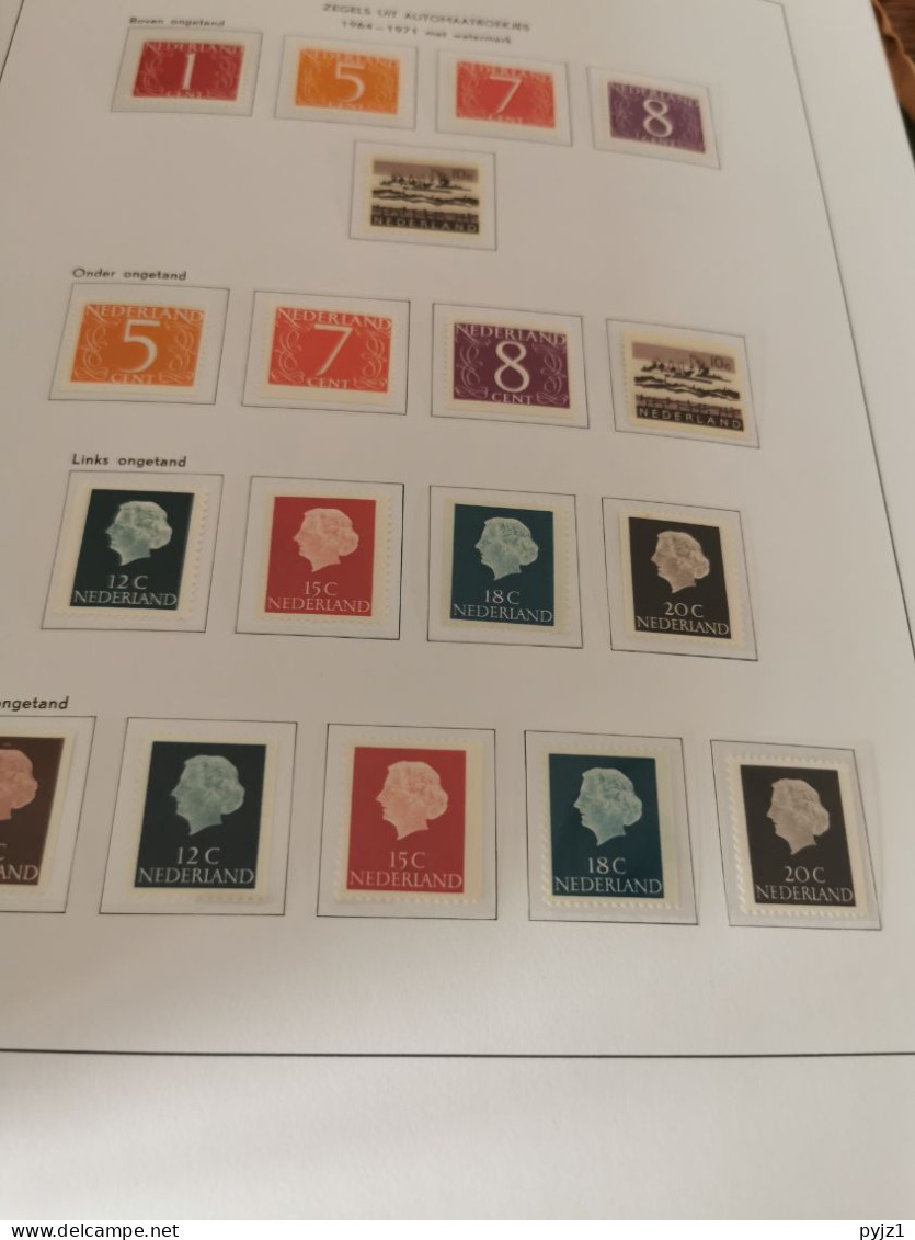 Netherlands Stamps And Se-tenant From Booklets - Verzamelingen (in Albums)