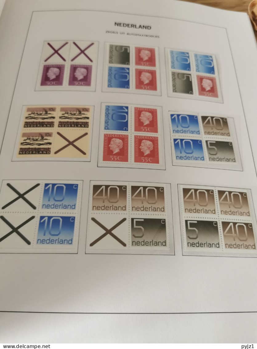 Netherlands stamps and se-tenant from booklets