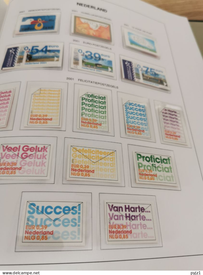 Netherlands stamps and se-tenant from booklets