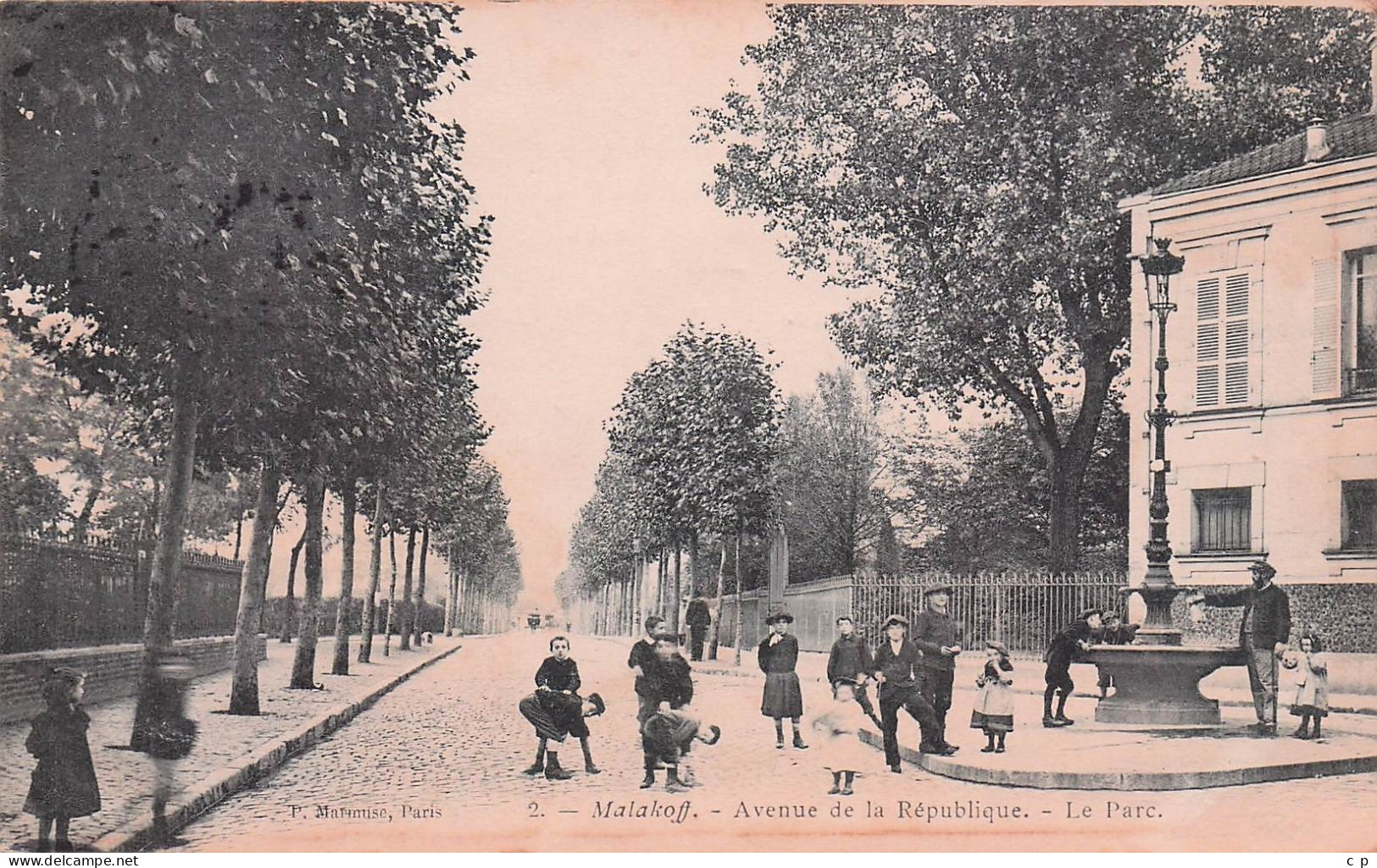 Malakoff - Avenue De La Republique - Le Parc   - CPA °J - Malakoff