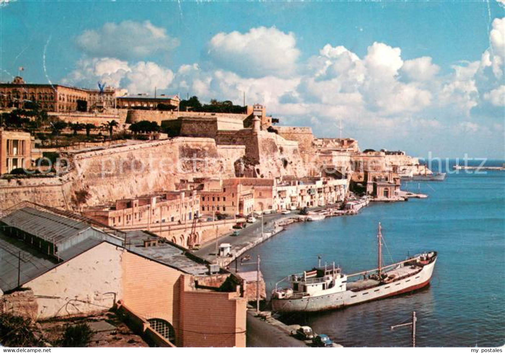 73638081 Malta View Of Valletta Bastions And Grand Harbour Malta - Malta