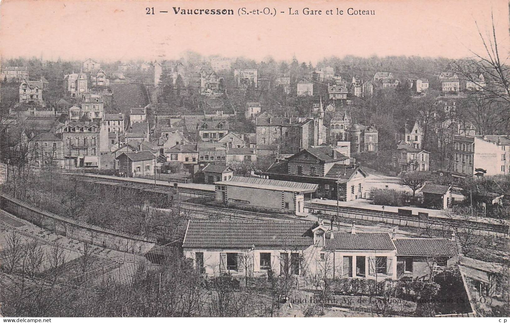 Vaucresson - Gare Et Le Coteaux -  CPA °J - Vaucresson