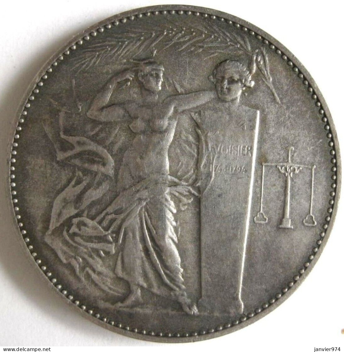 Médaille En Argent Massif Lavoisier Union Des Industries Chimiques, Attribué En 1949 à J. Belin, Nue - Other & Unclassified