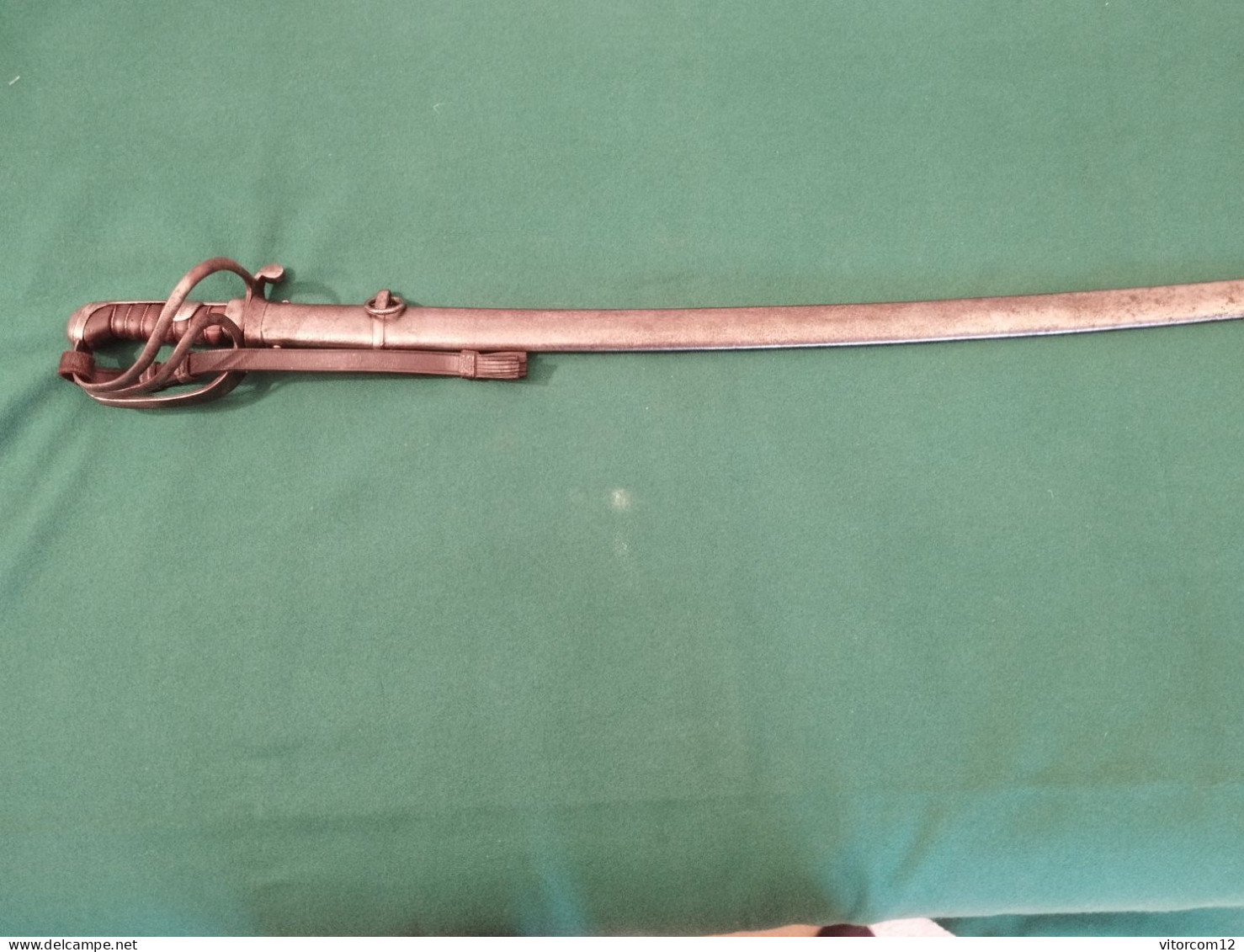 Sabre Portugais  de Chevalerie modéle 1885 avec son fourreau