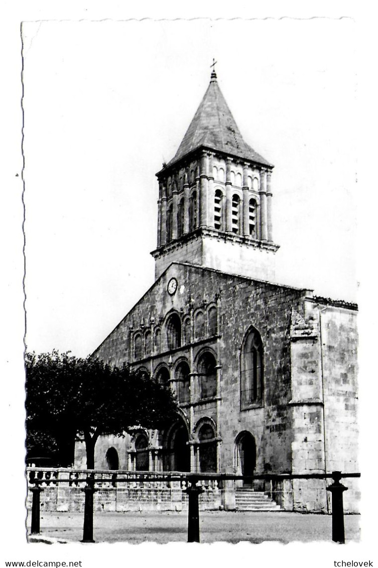 (17). Jonzac. (1) & Ed Iris. N° 17.159 La Grande Cote. Carrelet Peche & (2) Eglise 1962 - Jonzac