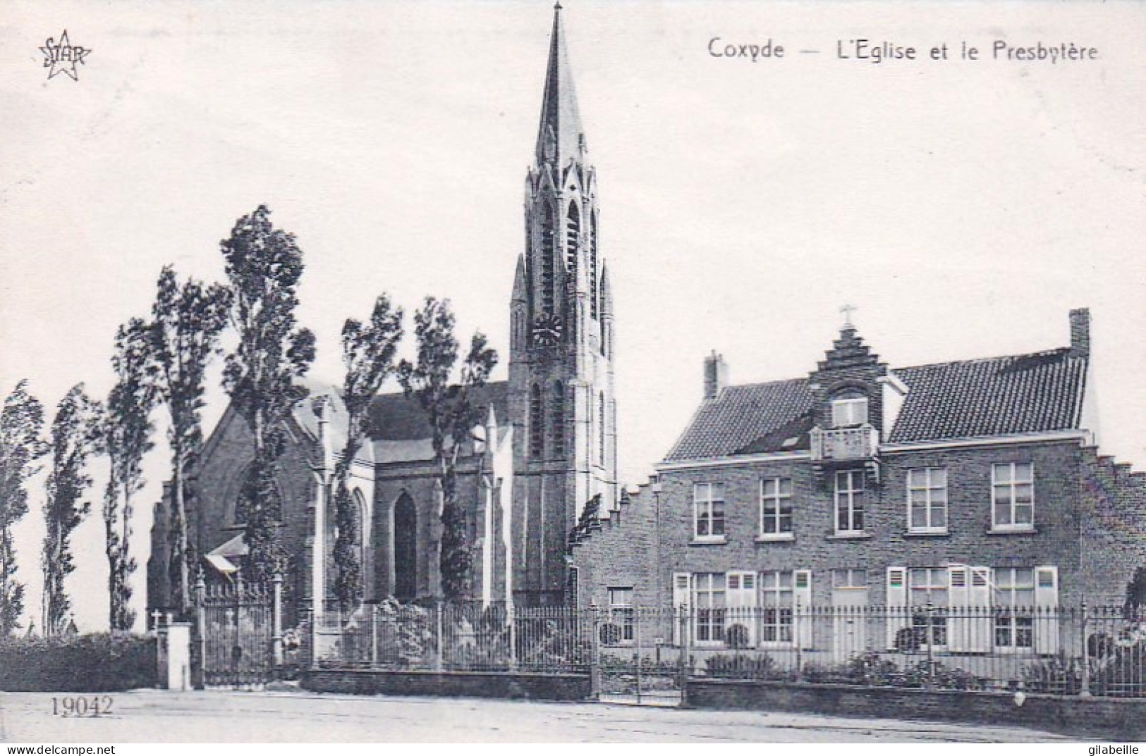 COXYDE - KOKSIJDE - L'église Et Le Presbytere - Koksijde