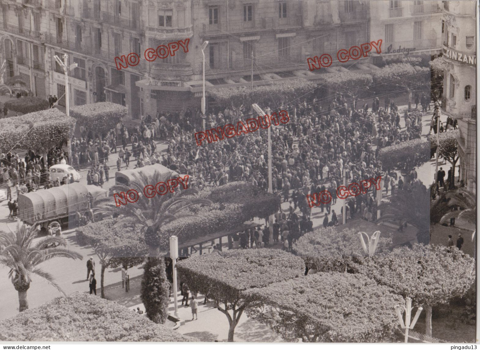 Guerre D'Algérie Alger Manifestation Photo Tesseyre - Krieg, Militär