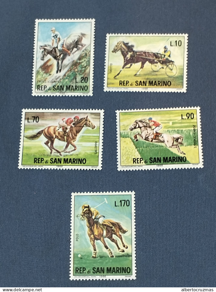 San Marino  SELLOS  Caballos   Yvert 660/5  Serie Completa   Año 1966 Hb  Sellos Nuevos *** - Unused Stamps