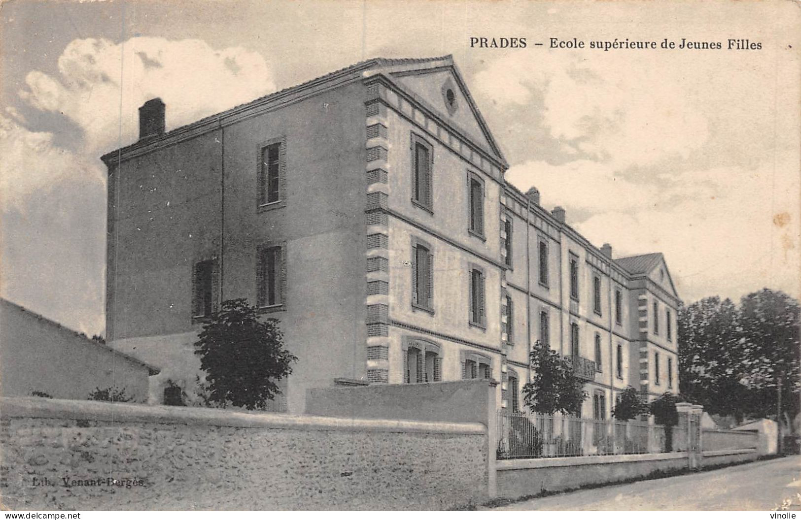 24-5821 : PRADES. ECOLE SUPERIEURE DE JEUNES FILLES - Prades