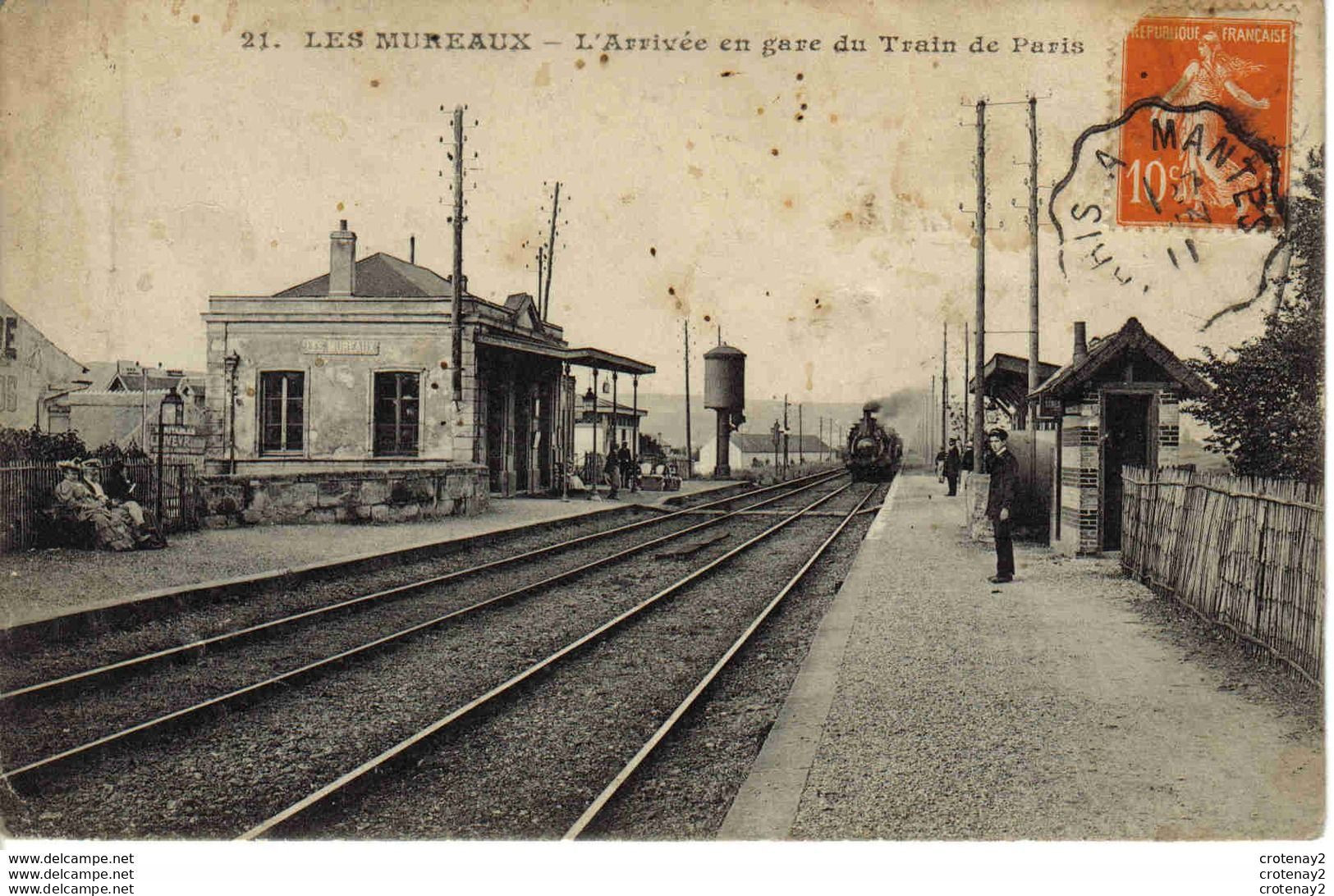 78 LES MUREAUX N°21 L'Arrivée En Gare Du Train De Paris En 1911 VOIR 2 ZOOMS Locomotive à Vapeur Chef De Gare Voyageurs - Les Mureaux