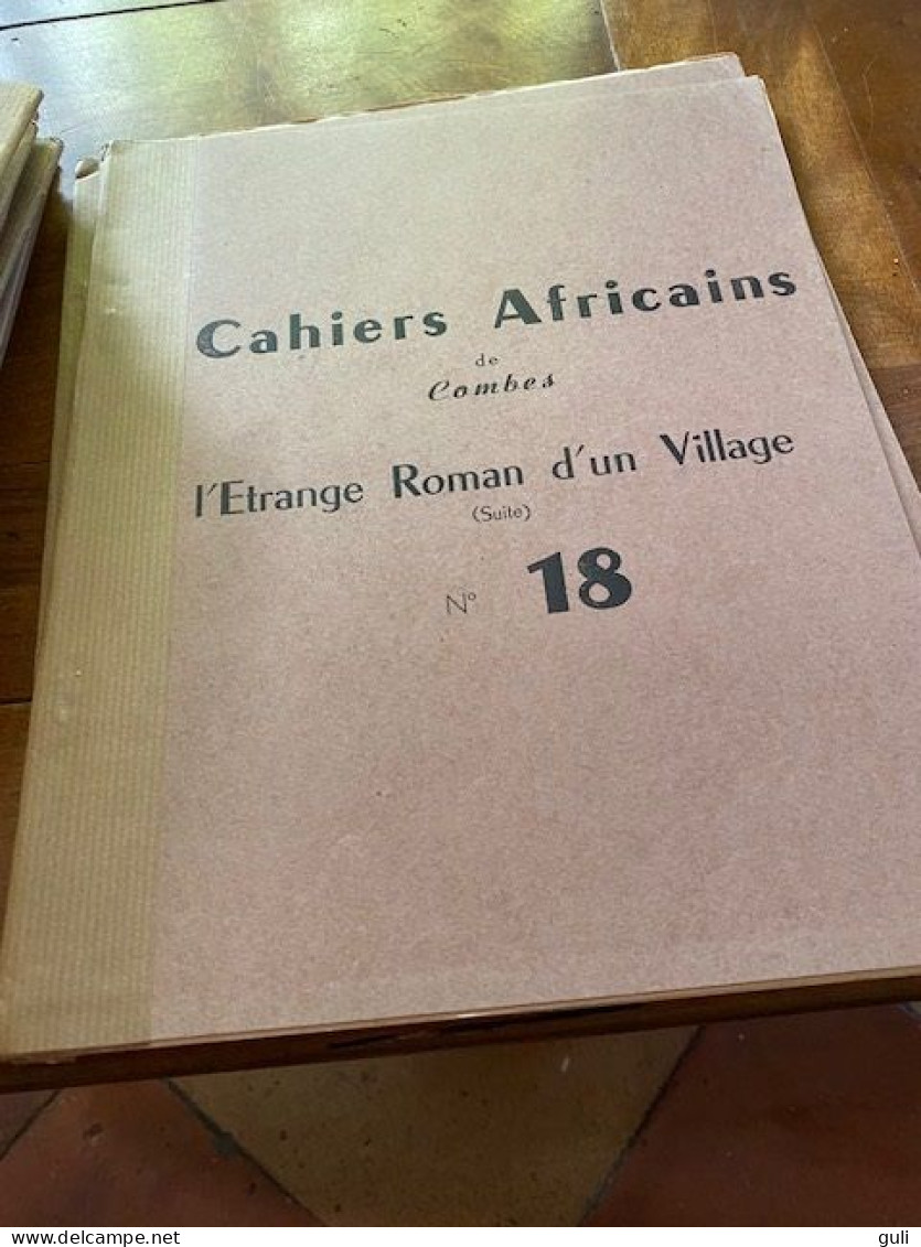 Livre Culture Histoire CAHIERS AFRICAINS de Charles COMBES Manuscrit dactylographié.Ensemble complet  20 cahiers (magie)