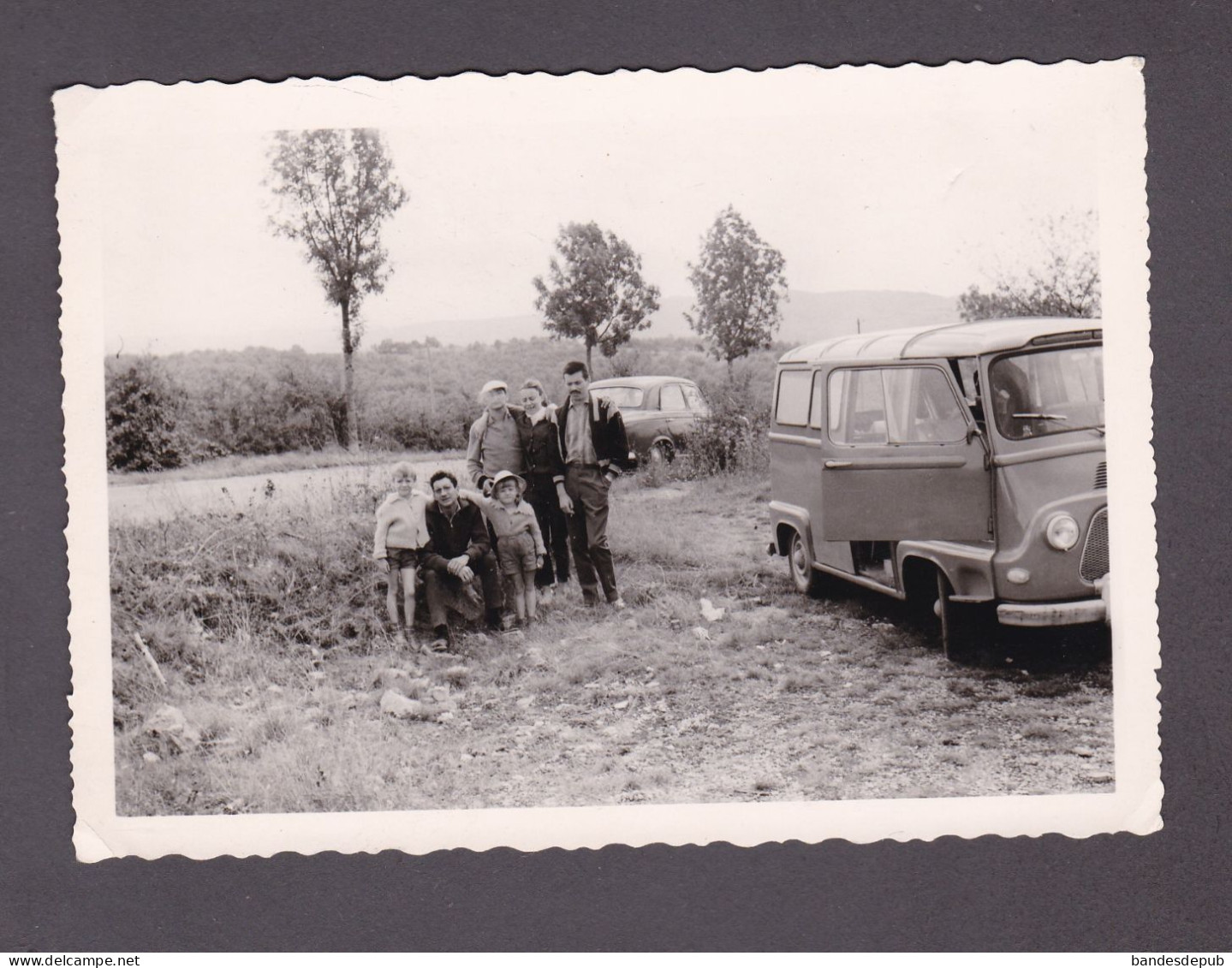 Photo Originale Vintage Snapshot Oldtimer Car Van Estafette Renault En 1963 (52956) - Automobiles