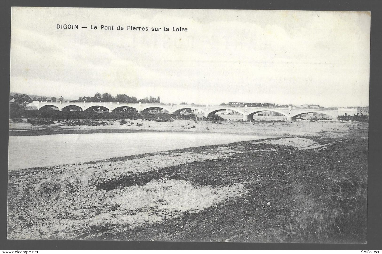 Digoin, Le Pont De Pierres Sur La Loire (13730) - Digoin