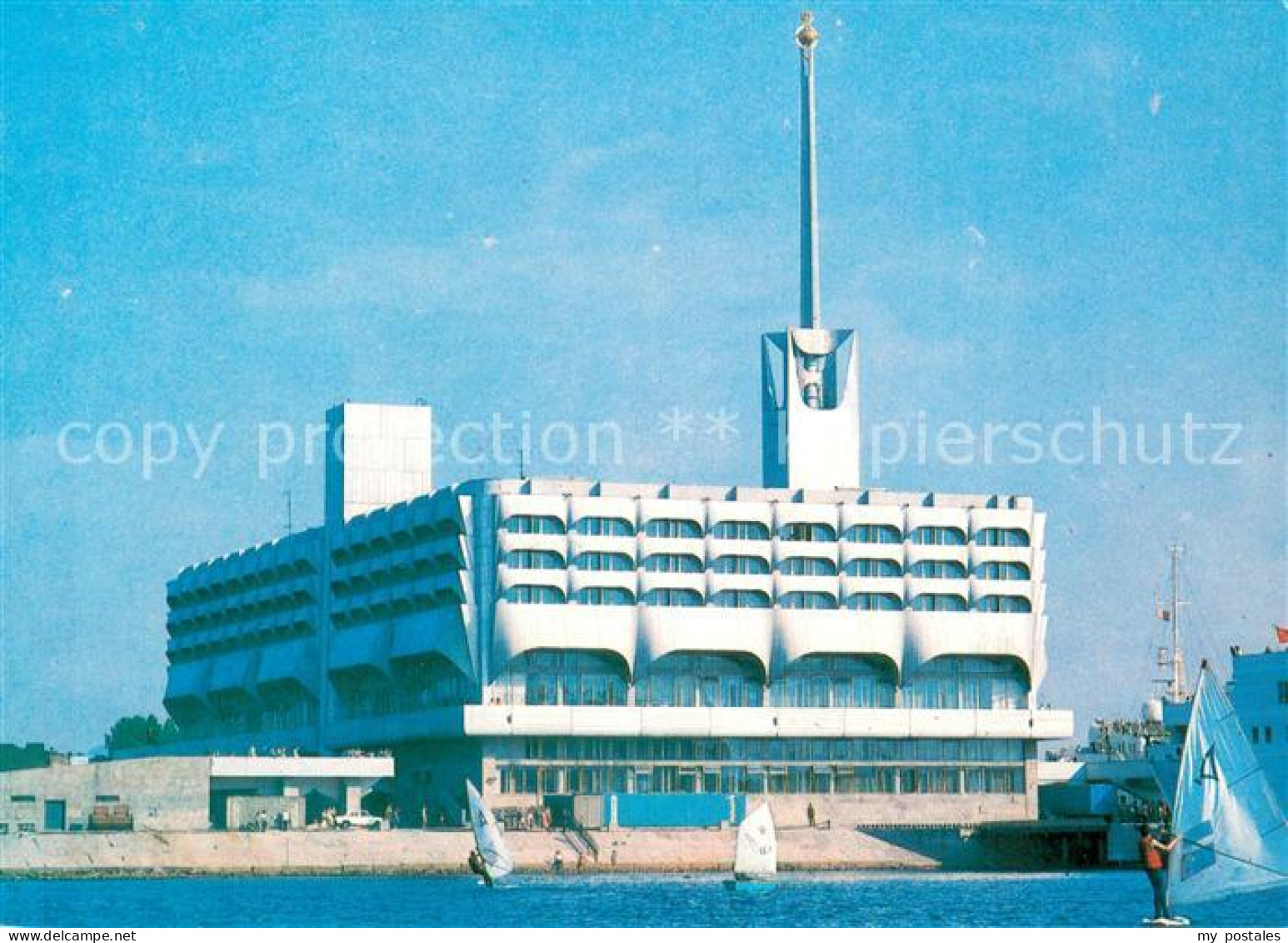 73634039 Leningrad St Petersburg Port Arrival And Departure Building Leningrad S - Rusland