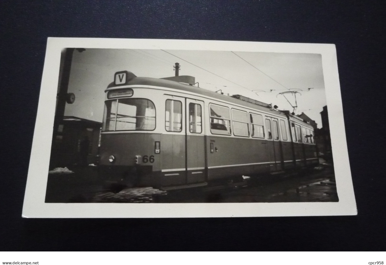 204067 . Photographie Du Tramway (14x9 Cm),v Autriche Vienne ?.1950 Environs - Trains
