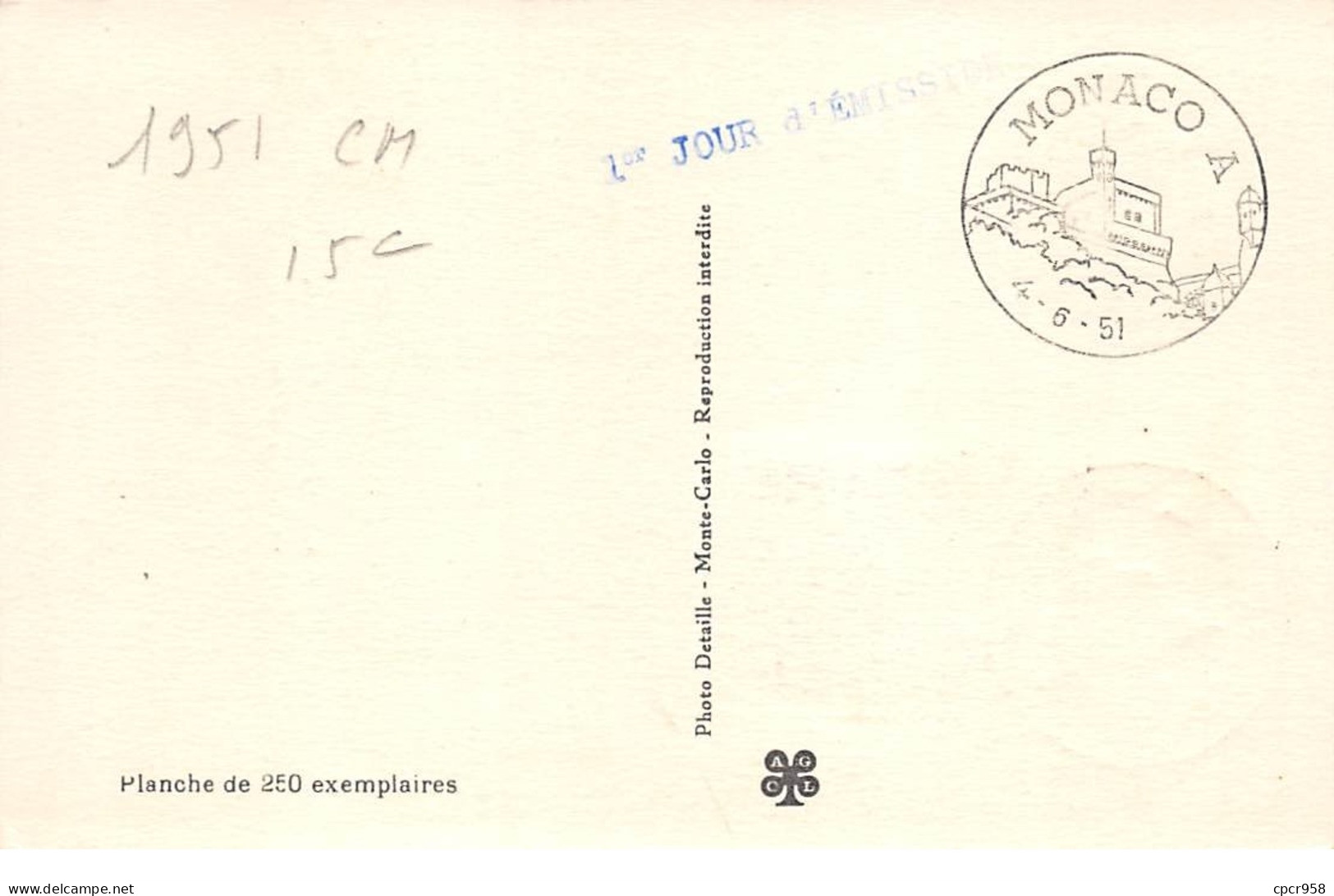 1951 . Carte Maximum . N°105588 .monaco.le Prince Souverain En Priere Au Vatican .cachet Monaco . - Maximumkaarten