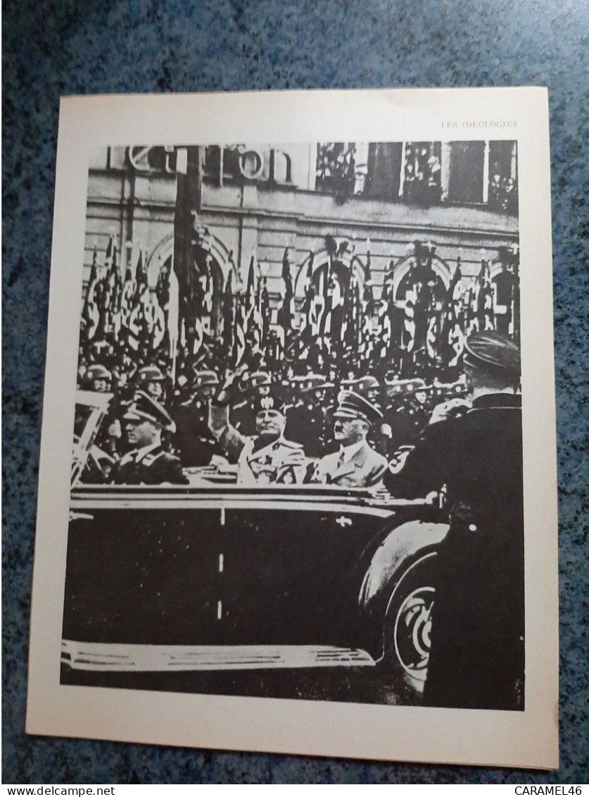 AFFICHE  -  PHOTOGRAPHIQUE  - HITLER ET MUSSOLINI DANS LES RUES DE MUNICH , L' ORS DE LA VISITE DU DUCE EN 1937 - Plakate