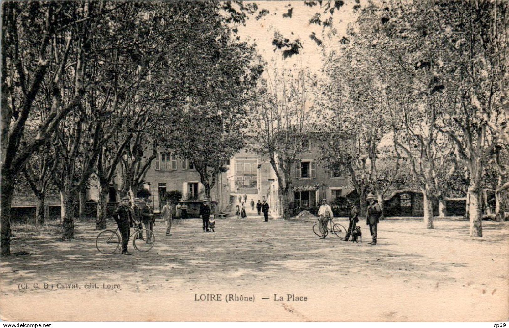 Loire-sur-Rhône Canton De Condrieu La Place Vélo Bike Rhône 69700 Cpa Voyagée En 1910 En B.Etat - Loire Sur Rhone