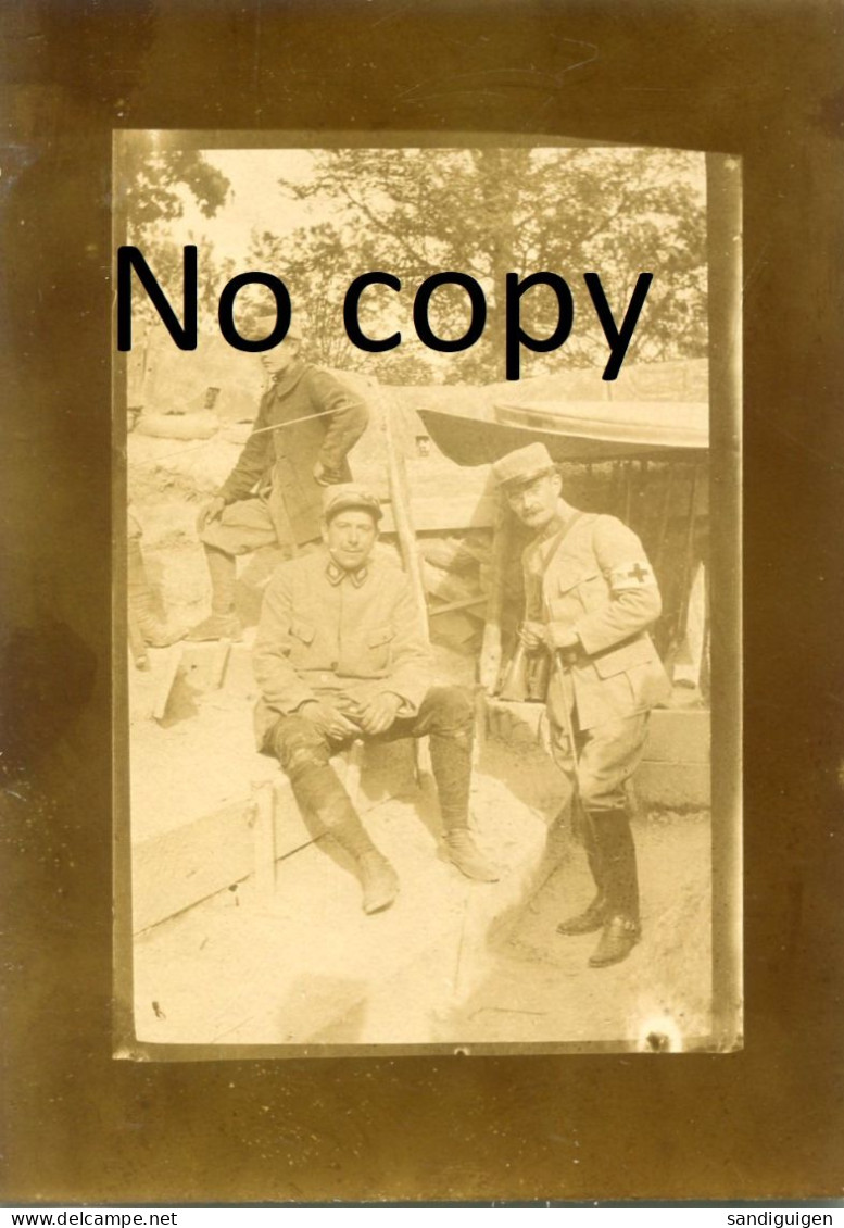 PHOTO FRANCAISE - POILUS A LA TRANCHEE NOIRE PRES DE LA POMPELLE - REIMS MARNE - GUERRE 1914 1918 - Guerra, Militari