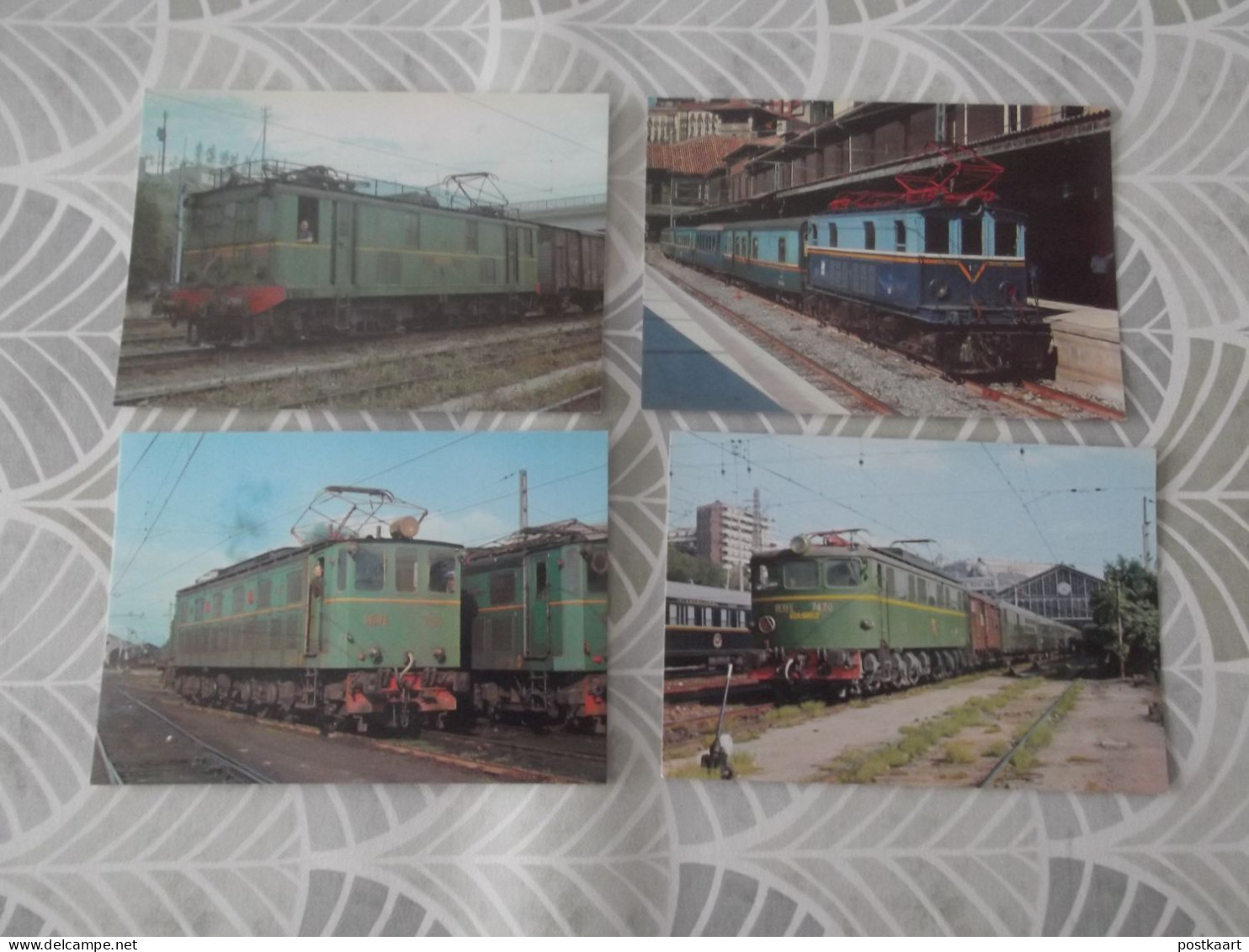 LOT van 162 postkaarten TREINEN - TRAINS - LOCOMOTIEVEN
