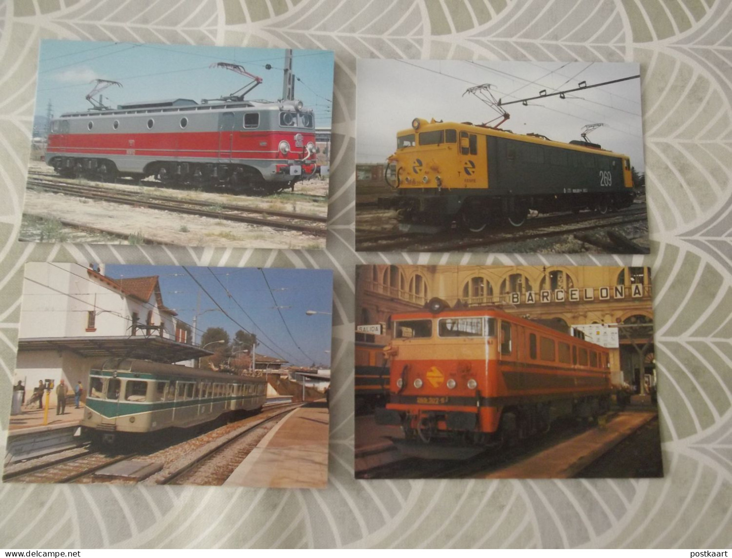 LOT van 162 postkaarten TREINEN - TRAINS - LOCOMOTIEVEN