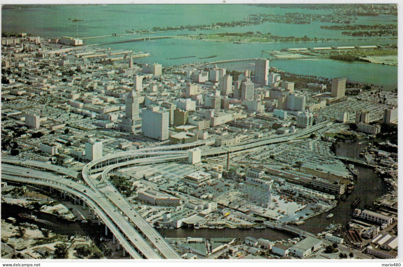 A  FLORIDA  SCENIC   CARD  VISTA  AEREA  DE LA MAGICA CIUDAD DE MIAMI   (NUOVA) - Miami