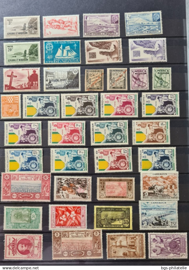 Collection de timbres de colonies Françaises neufs sans gomme et4/ 5 oblitérés.