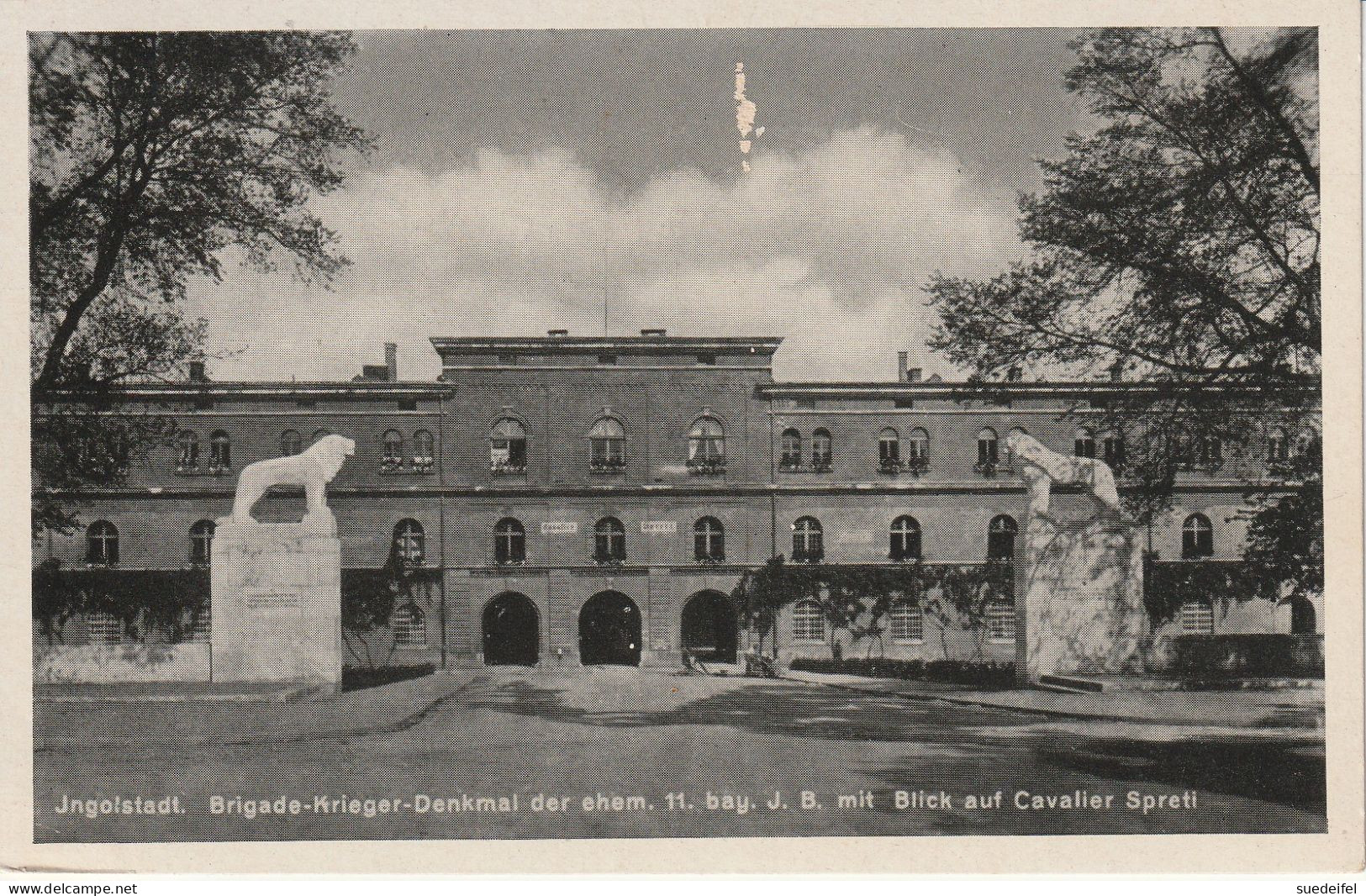 Ingolstadt, Kriegerdenkmal Und Kaserne Cavelier - Ingolstadt