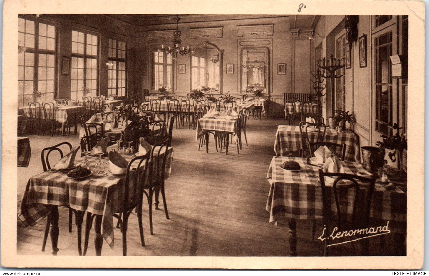 45 PITHIVIERS - Interieur De La Salle De Restaurant J LAUMONIER - Pithiviers