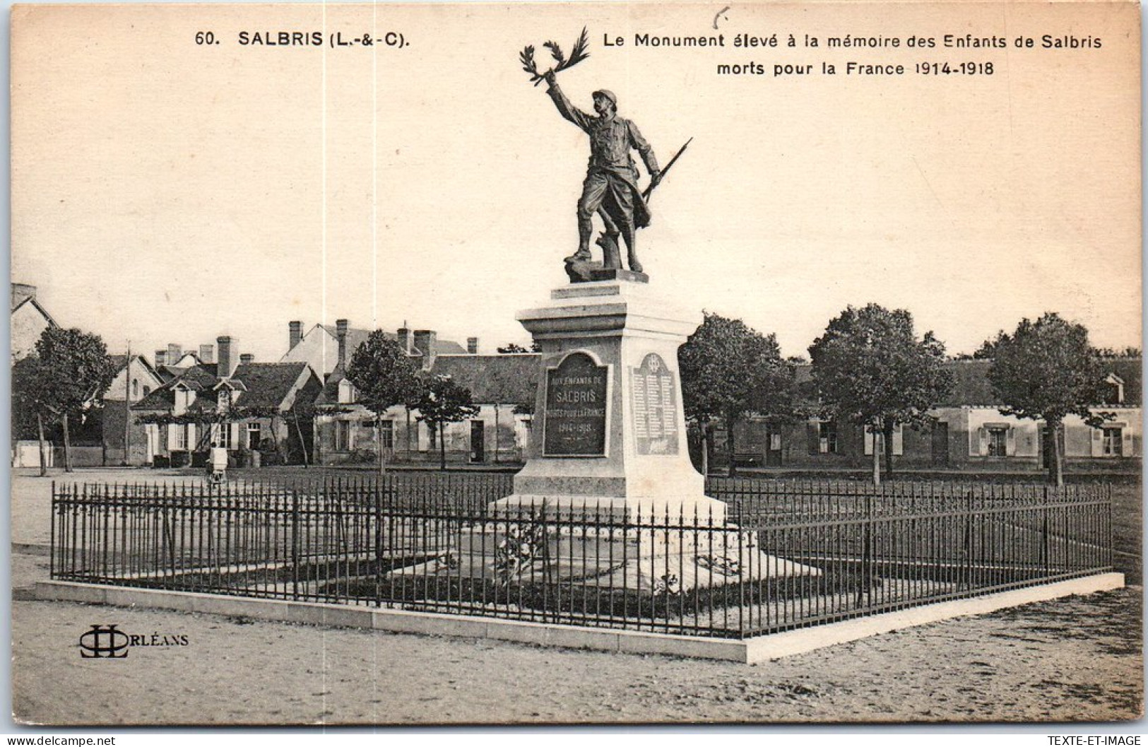 41 SALBRIS -- Le Monument Aux Morts De 14-18 - Salbris
