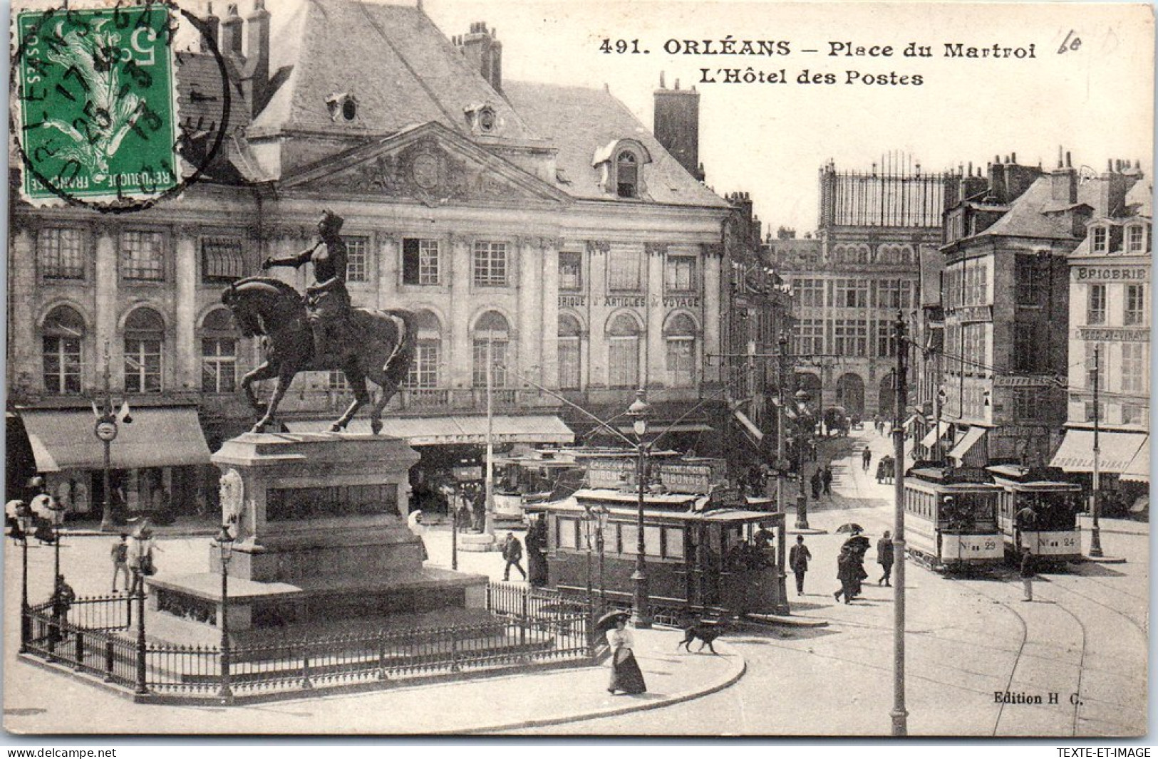 45 ORLEANS - Place Du Martoi, La Poste (tramways). - Orleans